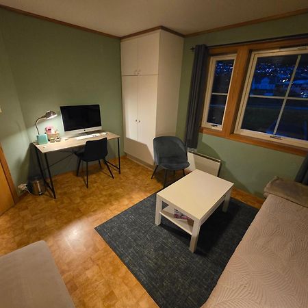 Ferienwohnung Rom I Bofellesskap Sogndal Exterior foto